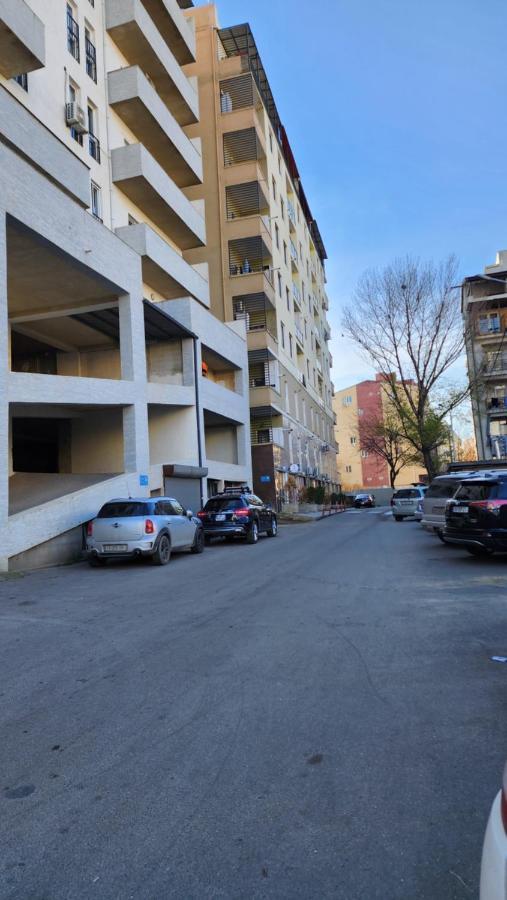 Apartamento Saburtalo Hillside Tiflis Exterior foto