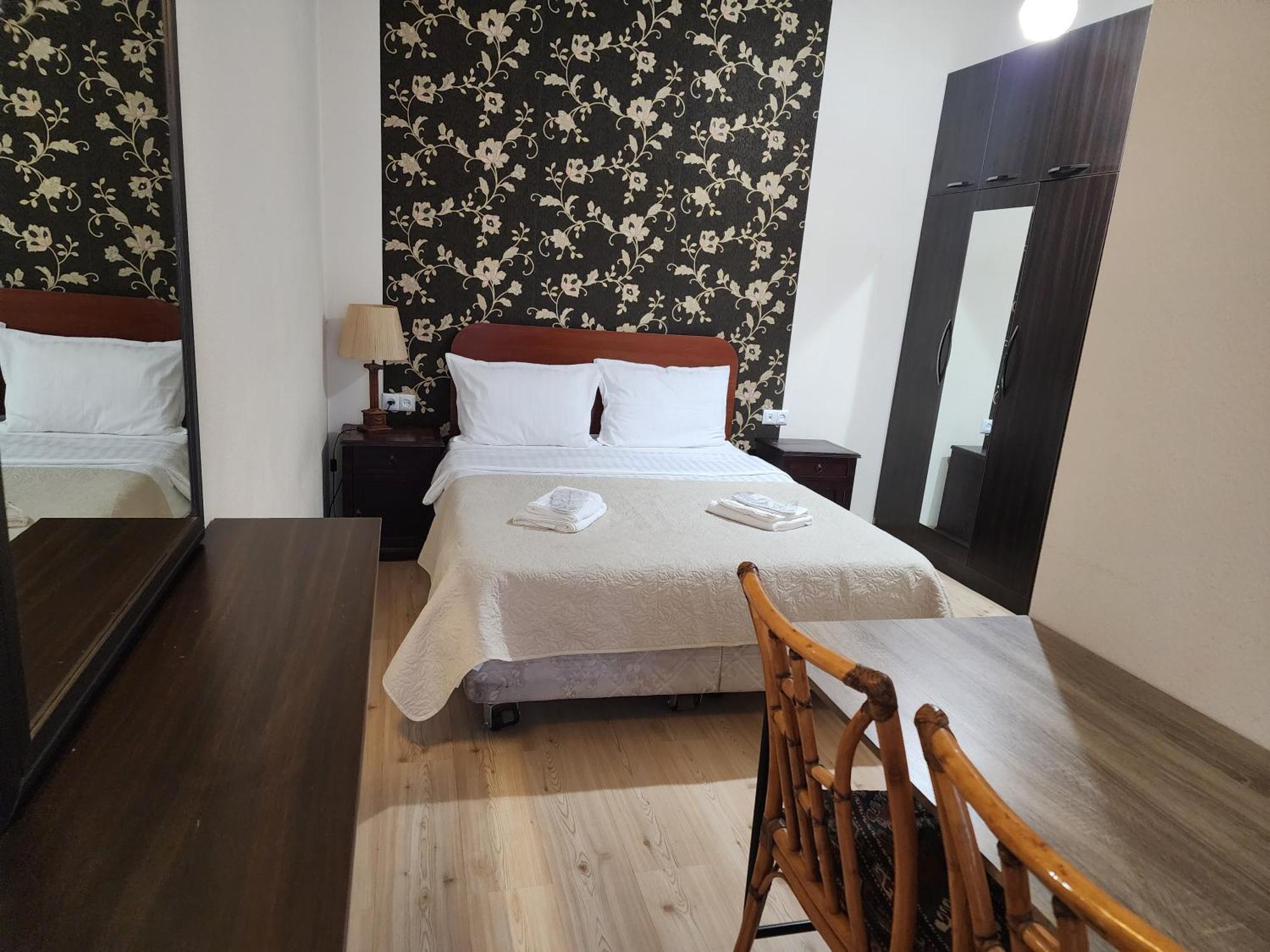 Apartamento Saburtalo Hillside Tiflis Exterior foto