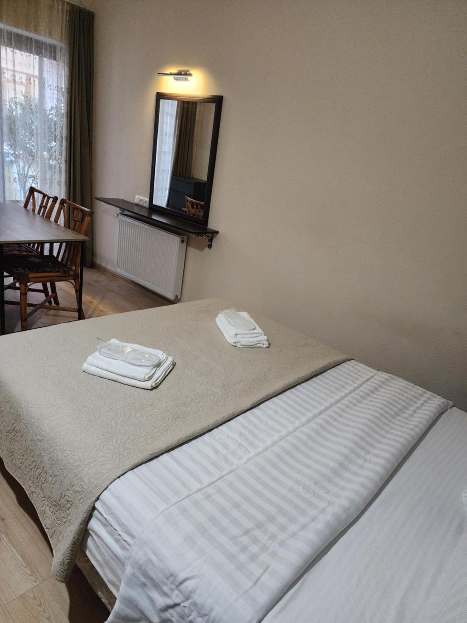 Apartamento Saburtalo Hillside Tiflis Exterior foto